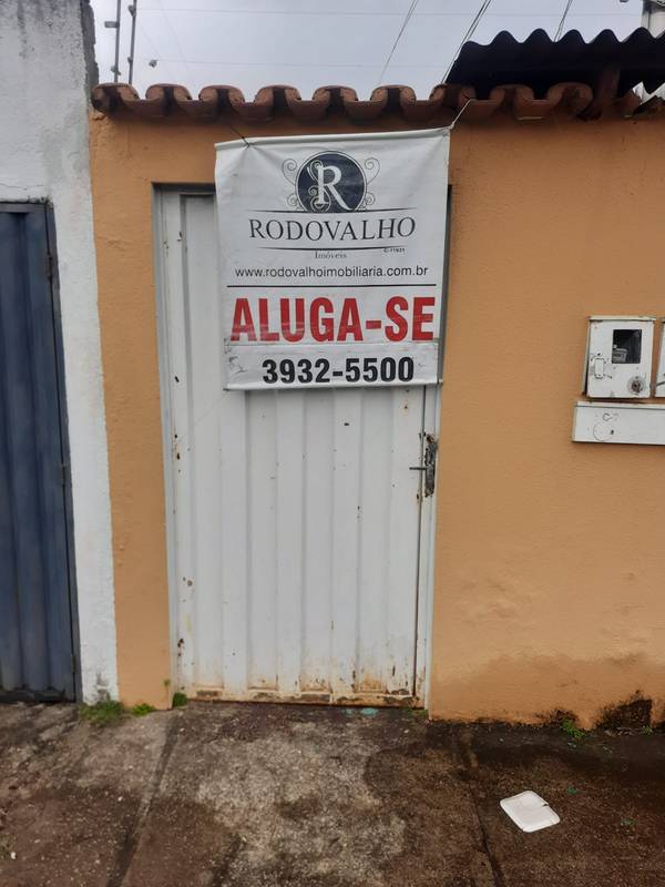 ALUGO BARRAC�O DE 1 QUARTO SETOR MARAB� - GOI�NIA-GO
