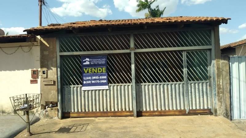 VENDE - SE, CASA DE 3/4 NO PARQUE SANTA RITA, EM GOINIA.