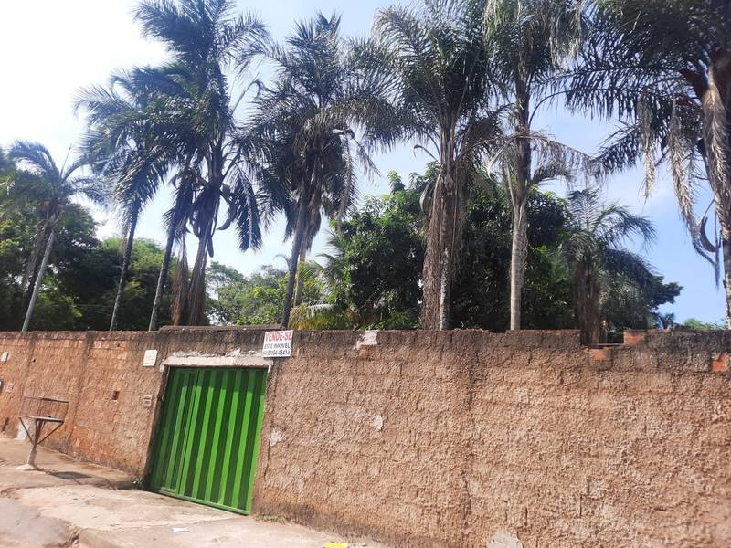 VENDE - SE, CH�CARA NO SITIO SANTA LUZIA. APARECIDA DE GOI�NIA.