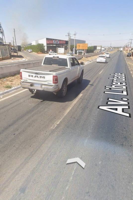 VENDO GALP�O 375M� DE �REA CONSTRU�DA, 405M2, CONTRA ESQUINA, VIS�O AO ANEL-VI�RIO. AP� DE GOI�NIA