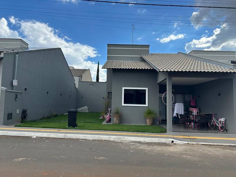 VENDE SE CASA CONDOM�NIO BALNE�RIO VILLA VERDE