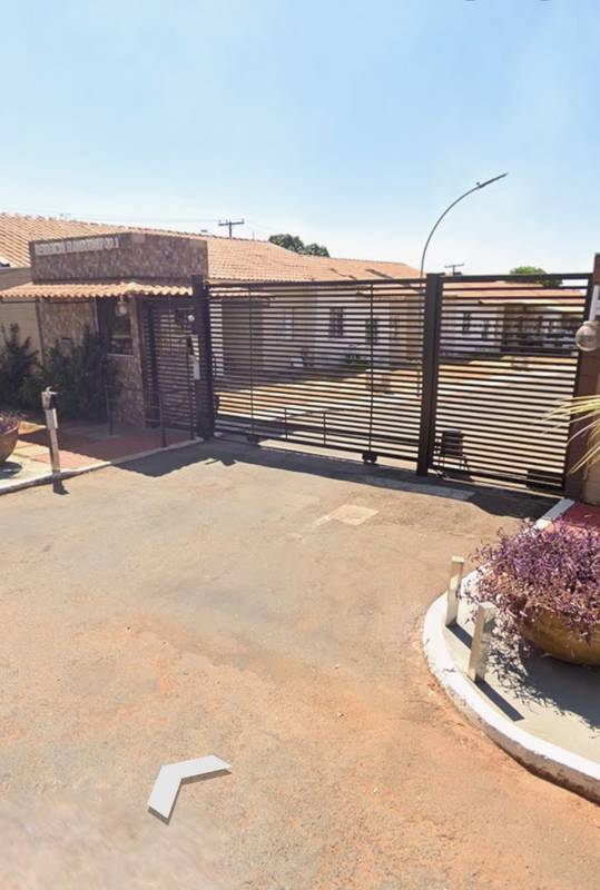 VENDO CASA 3 QUARTOS 90 M2, CONDOM�NIO PAINEIRAS - GOI�NIA 