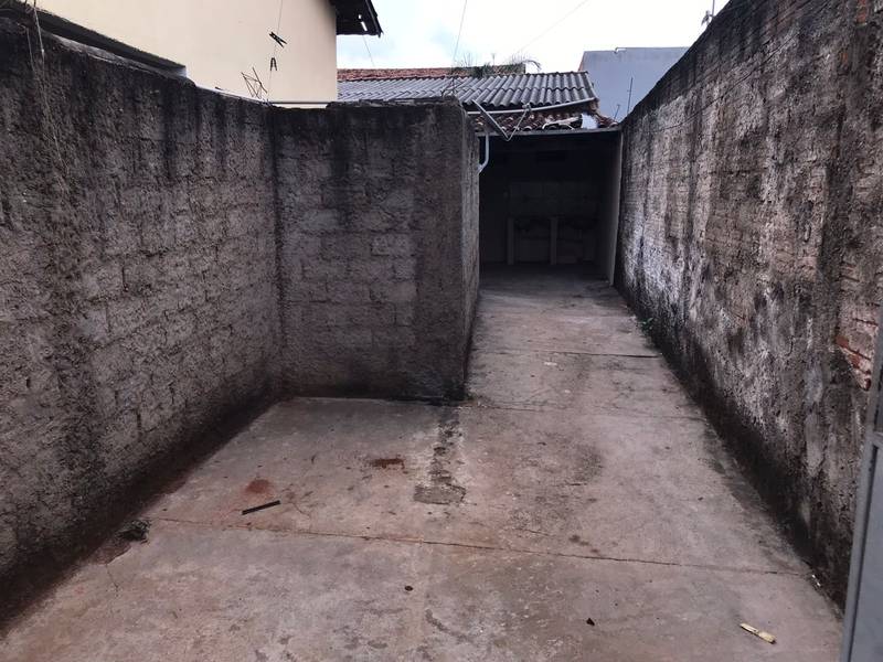 ALUGUEL FACILITADO - CASA C/ 02 QUARTOS - CAROLINA PARQUE - GOI�NIA - GO
