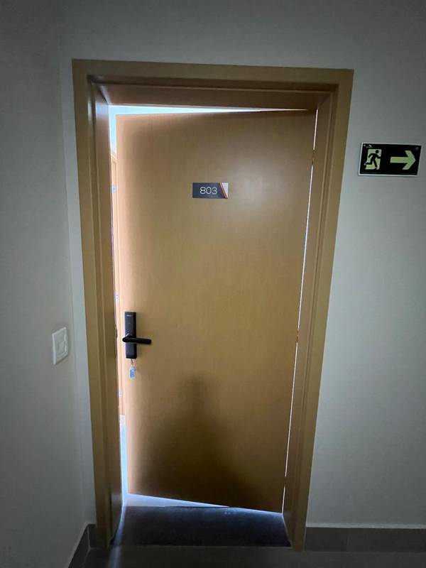 VENDE SE APARTAMENTO LINDO NOVO EDIF�CIO LAND SETOR UNIVERSIT�RIO