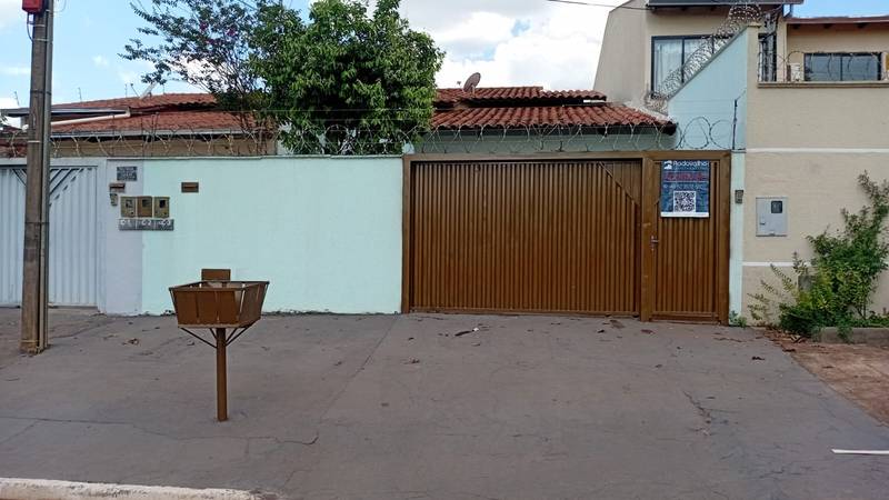 ALUGUEL FACILITADO - CASA 3 QUARTOS - JARDIM EUROPA - GOI�NIA-GO